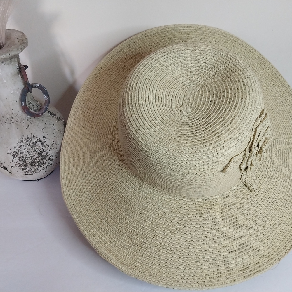 Sun n Sand Women's Wide Brim Straw Sun Hat with Decorative Rose - Cream - Picture 3 of 7